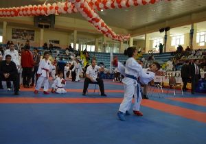 Madalyalara Erzurum ambargosu